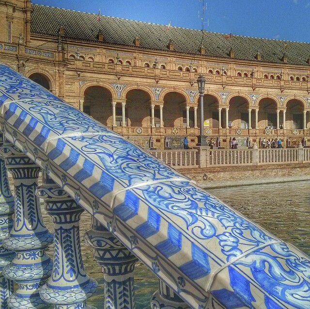 Feria de Abril - What else to do and see: Seville, Plaza de Espana