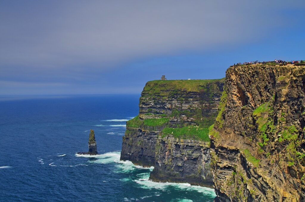 While staying in Irland for the Matchmaking Festival, don't miss to see some of the iconoc landmarks.